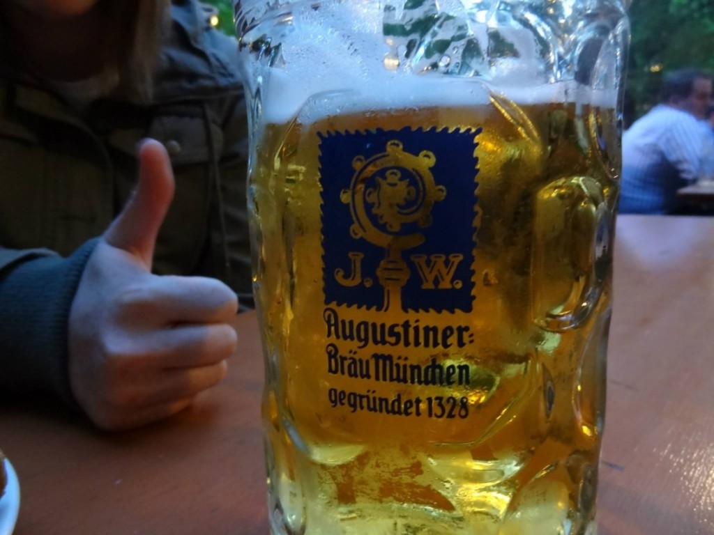 1 Month of München – The Biergartens